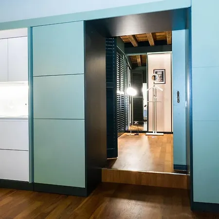 Joivy Luxurious For 4 Near Duomo And Galleria Vittorio Apartment