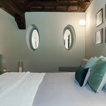 Joivy Luxurious For 4 Near Duomo And Galleria Vittorio *