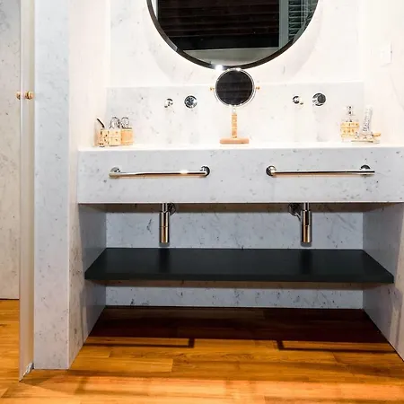 Joivy Luxurious For 4 Near Duomo And Galleria Vittorio